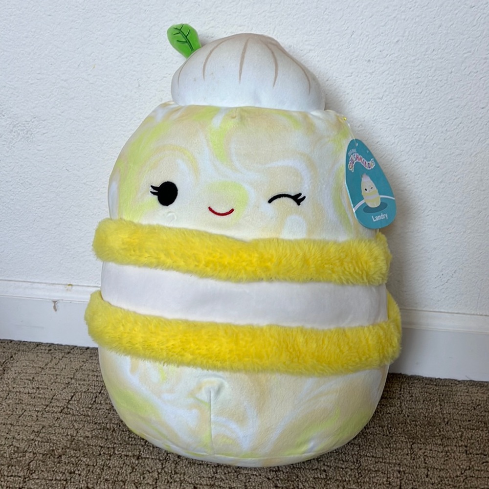 Lemon meringue squishmallow